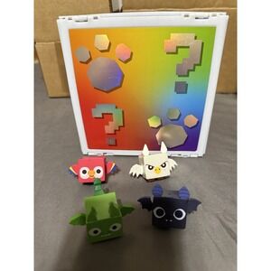 Pet Simulator Lucky Block Playset Exclusive 4 Figures Included